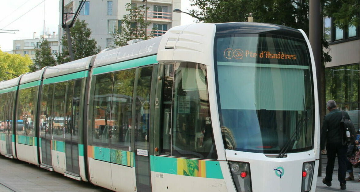 Tram T3b en direction de Porte d'Asnières